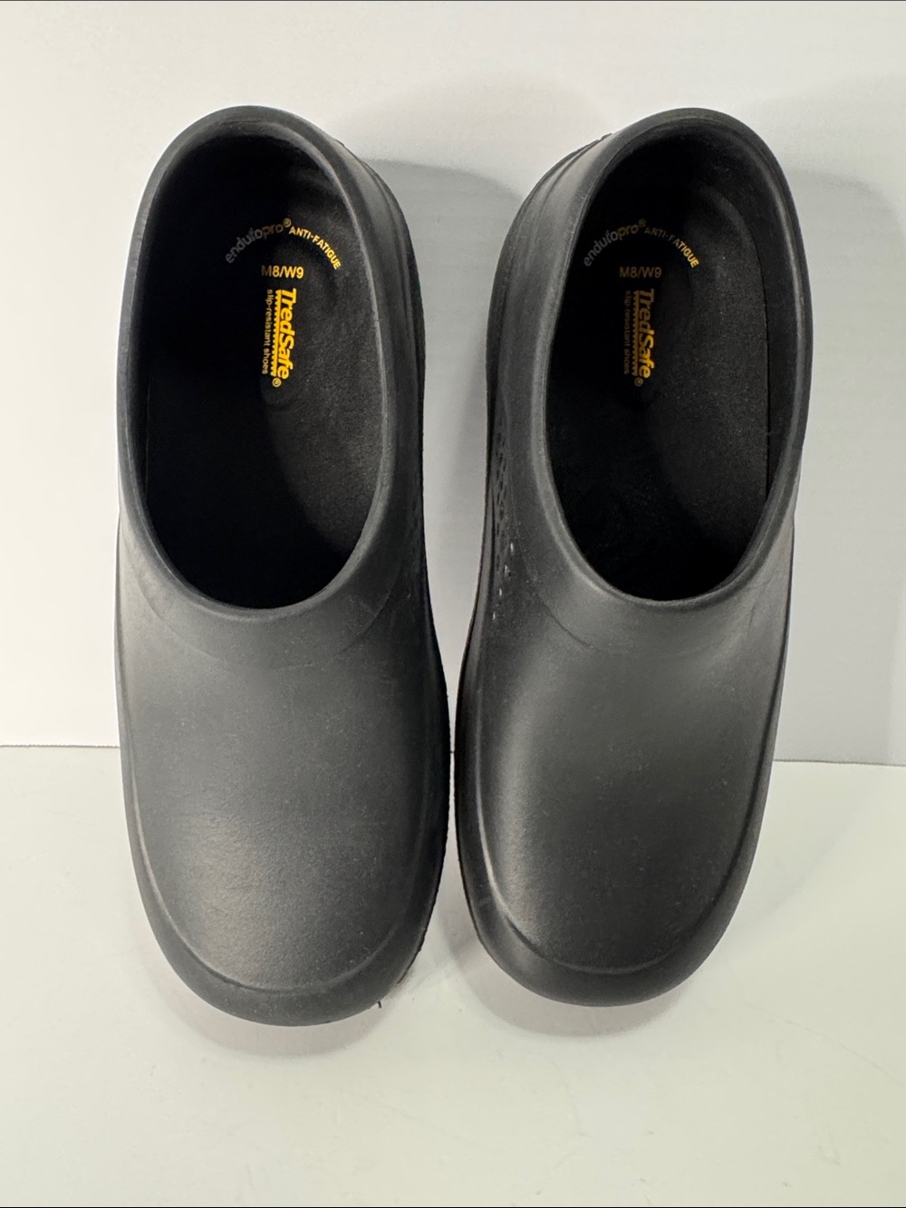 Black Slip-On Work Clogs unisex men’s 8, woman’s 9